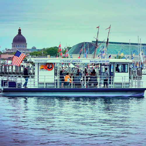 32-passenger-tour-boat